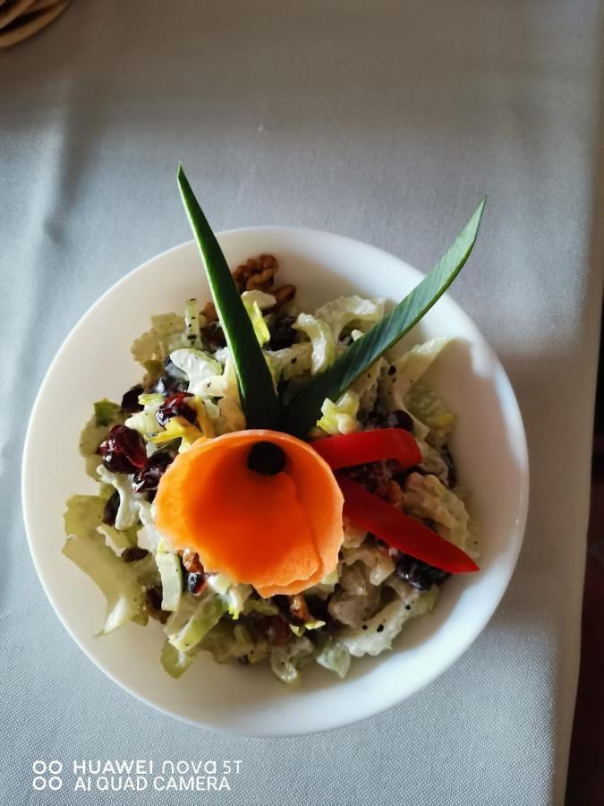Zajazd Restauracja Machliny المظهر الخارجي الصورة