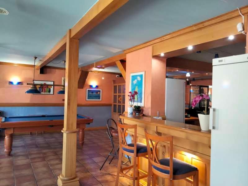 Zajazd Restauracja Machliny المظهر الخارجي الصورة